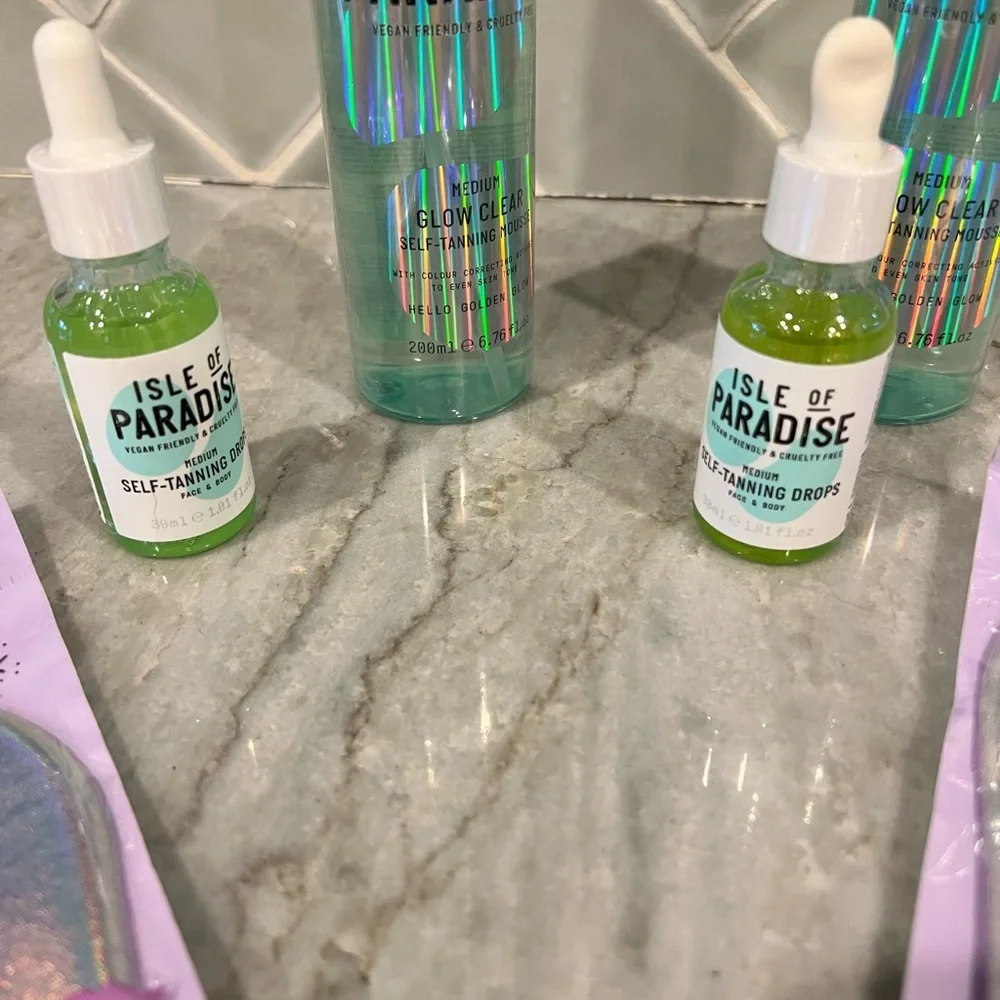 NWT SEALED Isle of Paradise Self-Tanning Mousse, Drops & Mitts Teenage Kids Gift